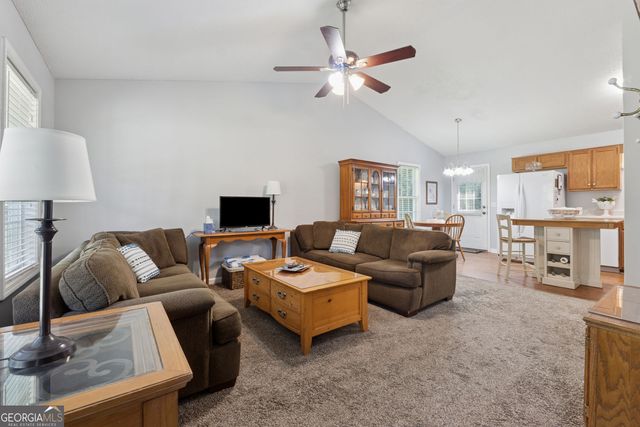 327 Southern Trace Crossing, Rockmart, GA 30153