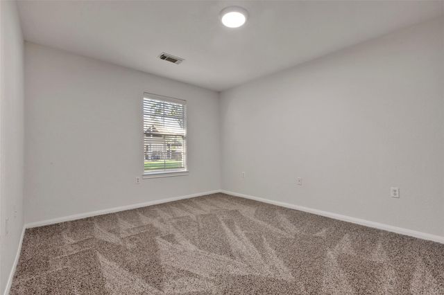 770 Hunt Road 212, Baytown, TX 77521