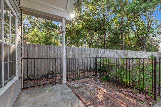 770 Hunt Road 212, Baytown, TX 77521