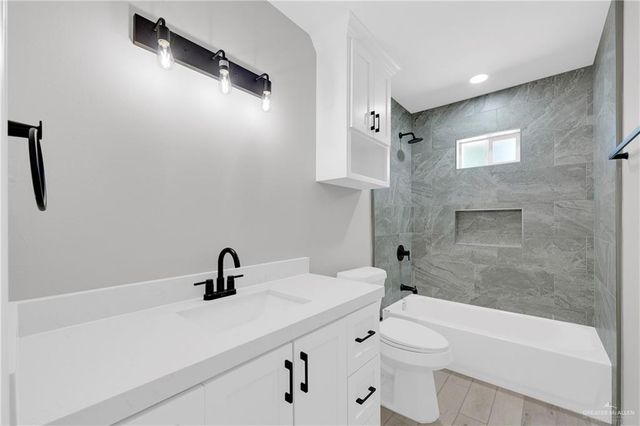 1110 E Lovett Street, Edinburg, TX 78541