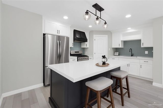 1110 E Lovett Street, Edinburg, TX 78541