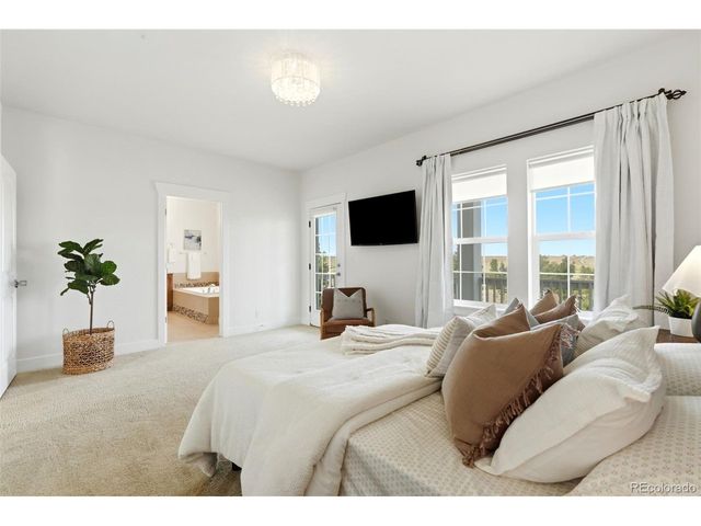 480 Yosemite Way, Denver, CO 80230