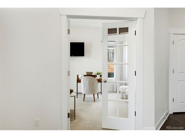 480 Yosemite Way, Denver, CO 80230