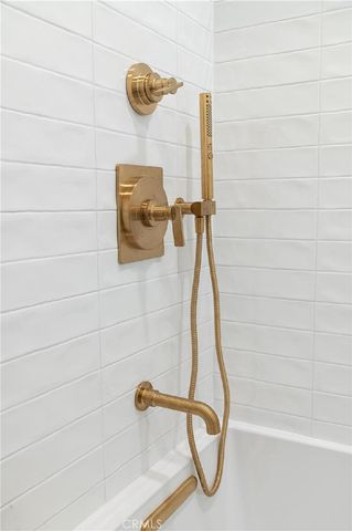 320 Villa Point, Newport Beach, CA 92660