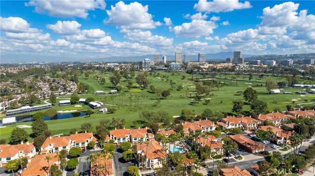 320 Villa Point, Newport Beach, CA 92660