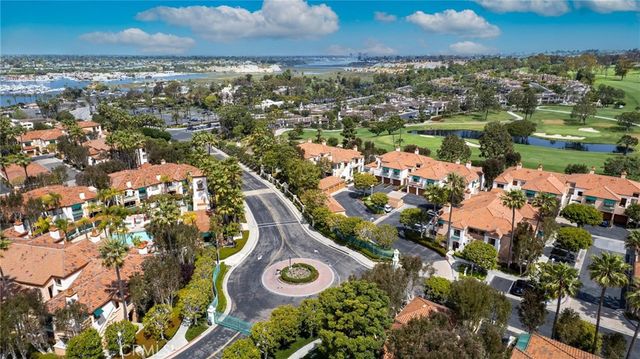 320 Villa Point, Newport Beach, CA 92660