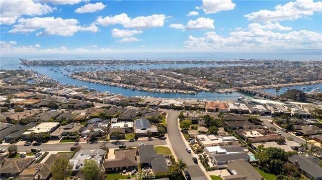 320 Villa Point, Newport Beach, CA 92660