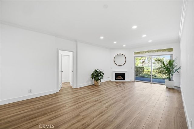 320 Villa Point, Newport Beach, CA 92660