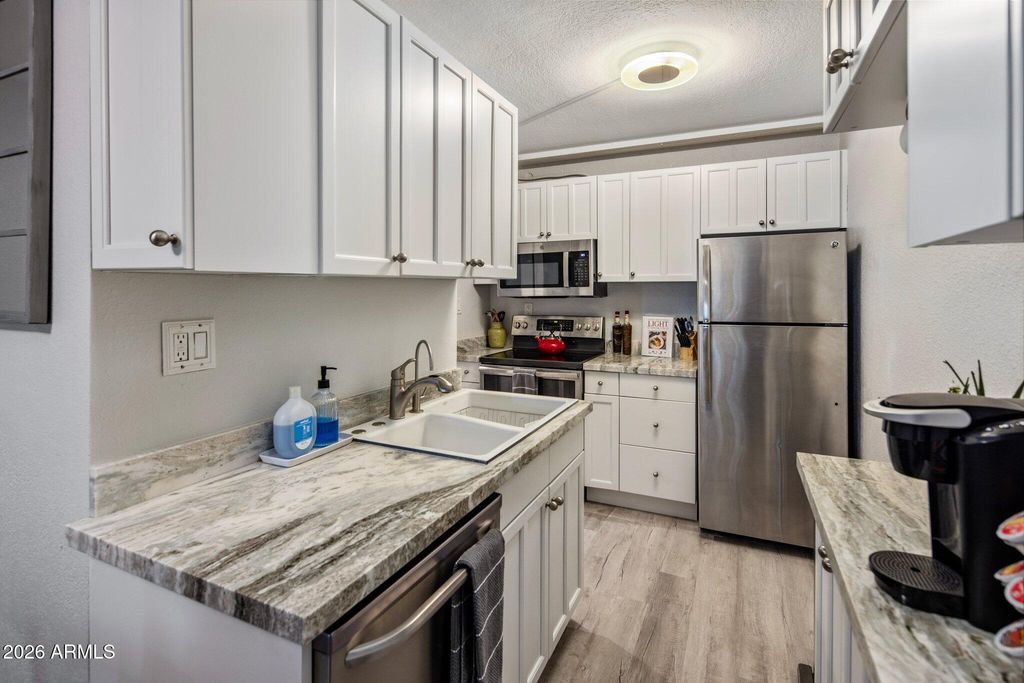 7625 E CAMELBACK Road A125, Scottsdale, AZ 85251 — photo 2