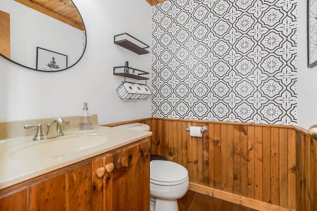 3 Cedars Street, Freeman, MO 64746