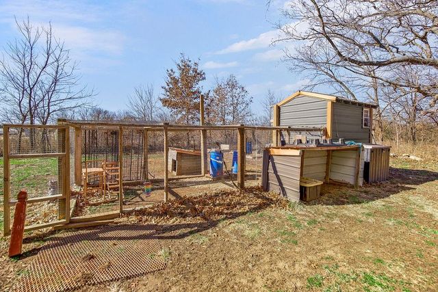 3 Cedars Street, Freeman, MO 64746