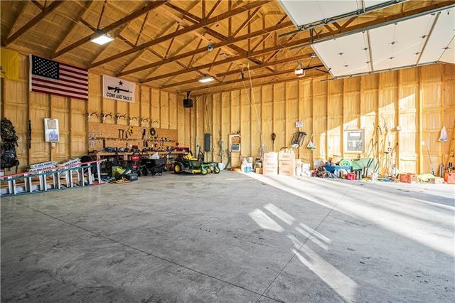 3 Cedars Street, Freeman, MO 64746