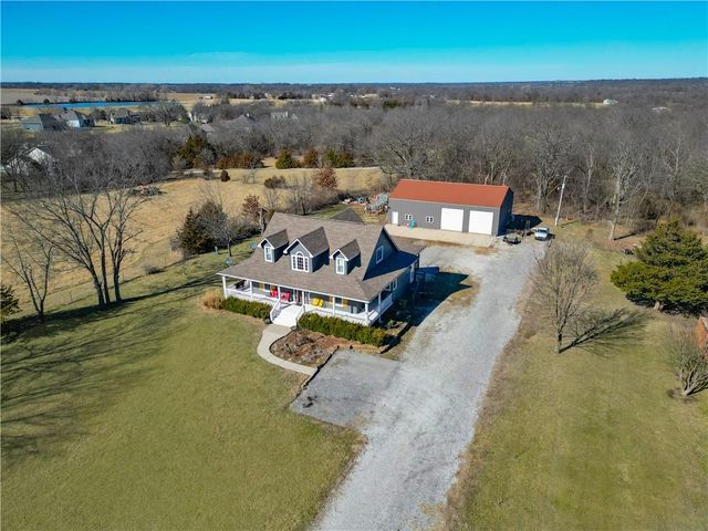 3 Cedars Street, Freeman, MO 64746