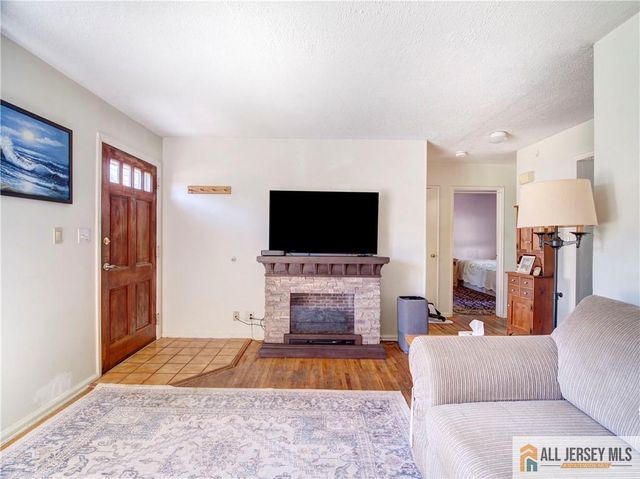 50 Merrill Avenue, East Brunswick, NJ 08816
