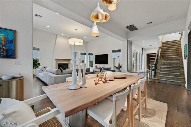 11824 Kingsbarns Court, Las Vegas, NV 89141