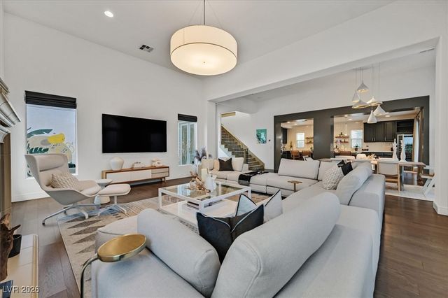 11824 Kingsbarns Court, Las Vegas, NV 89141