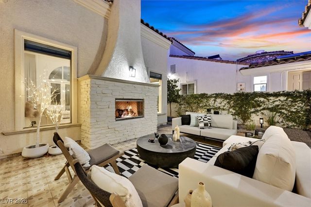 11824 Kingsbarns Court, Las Vegas, NV 89141