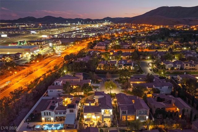 11824 Kingsbarns Court, Las Vegas, NV 89141