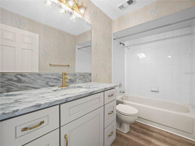 6341 SILVER LAKES DRIVE W, Lakeland, FL 33810