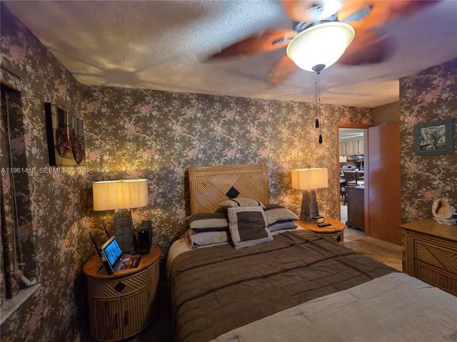 8044 NW 41st Ct, Sunrise, FL 33351