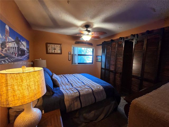 8044 NW 41st Ct, Sunrise, FL 33351