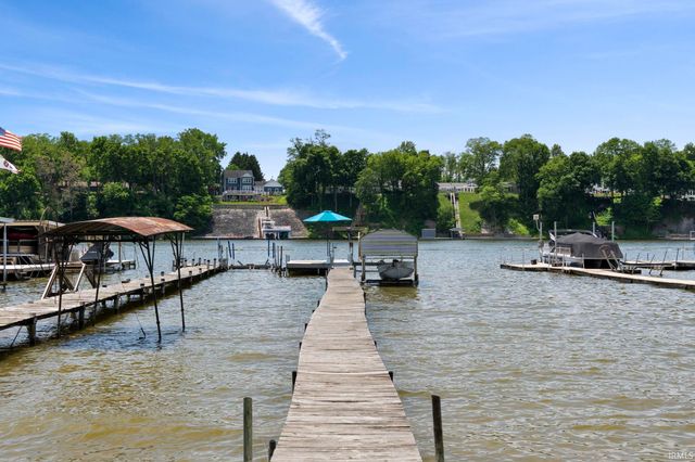 12135 N Upper Lake Shore, Monticello, IN 47960