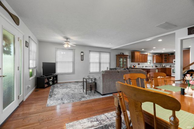 12135 N Upper Lake Shore, Monticello, IN 47960