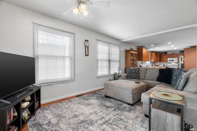 12135 N Upper Lake Shore, Monticello, IN 47960