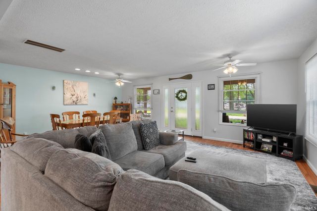 12135 N Upper Lake Shore, Monticello, IN 47960