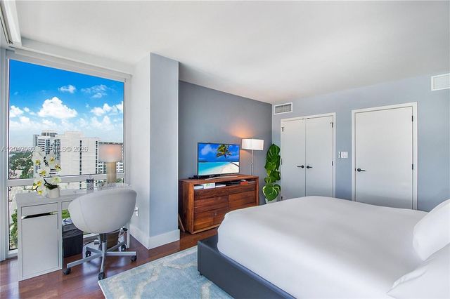 6801 Collins Ave 1101, Miami Beach, FL 33141