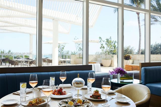 6801 Collins Ave 1101, Miami Beach, FL 33141