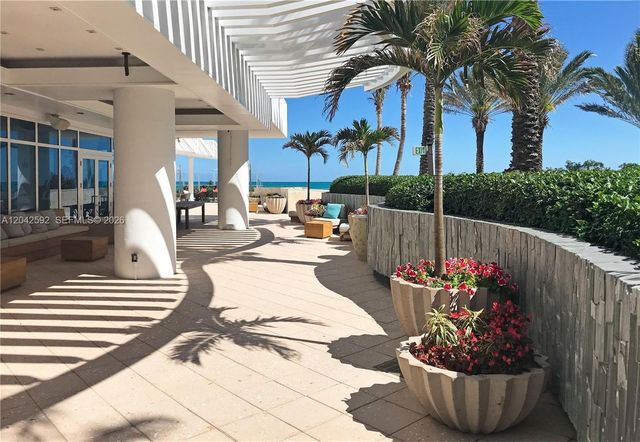 6801 Collins Ave 1101, Miami Beach, FL 33141