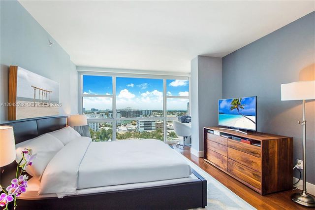 6801 Collins Ave 1101, Miami Beach, FL 33141