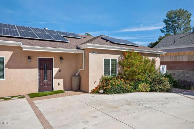 10755 Wheatland Avenue, Sunland, CA 91040