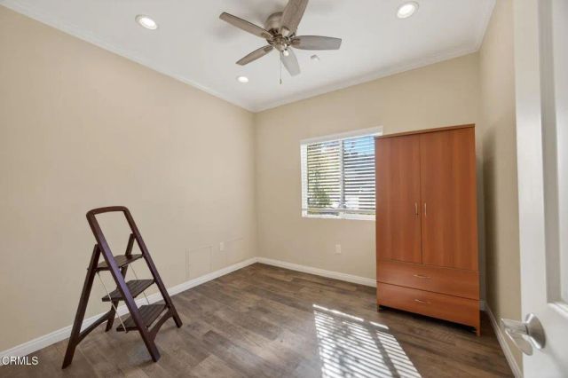 10755 Wheatland Avenue, Sunland, CA 91040