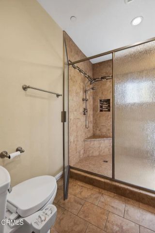 10755 Wheatland Avenue, Sunland, CA 91040