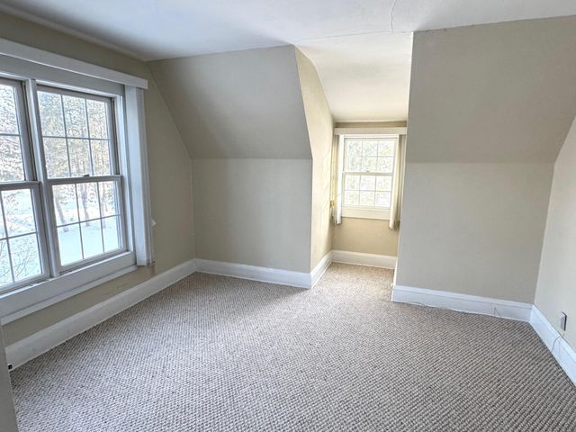 315 3rd Avenue NE, Roseau, MN 56751