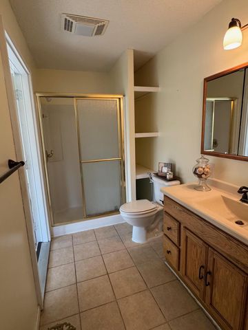 315 3rd Avenue NE, Roseau, MN 56751