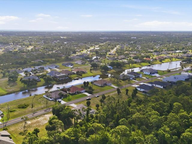 764 ROTONDA CIRCLE, Rotonda West, FL 33947