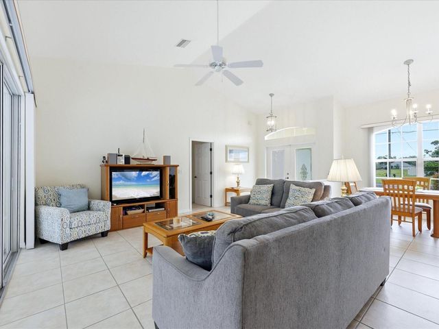 764 ROTONDA CIRCLE, Rotonda West, FL 33947