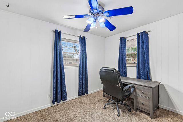 327 Grovewood Drive, Beech Grove, IN 46107