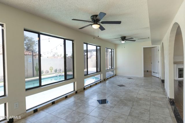 5431 W COCHISE Drive, Glendale, AZ 85302