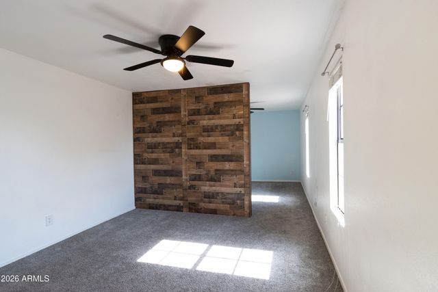 5431 W COCHISE Drive, Glendale, AZ 85302