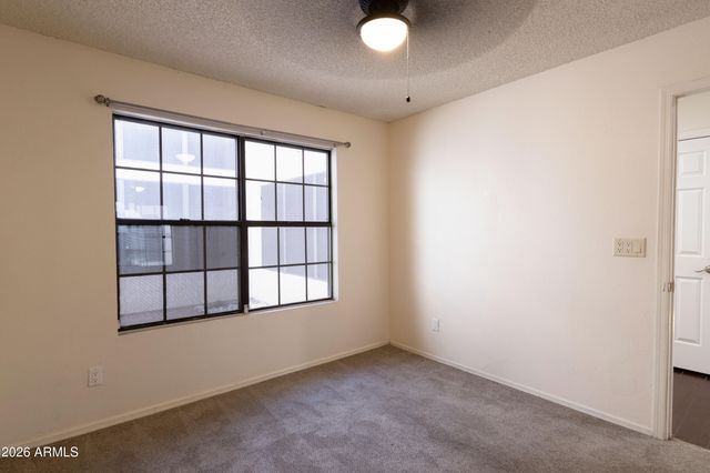 5431 W COCHISE Drive, Glendale, AZ 85302