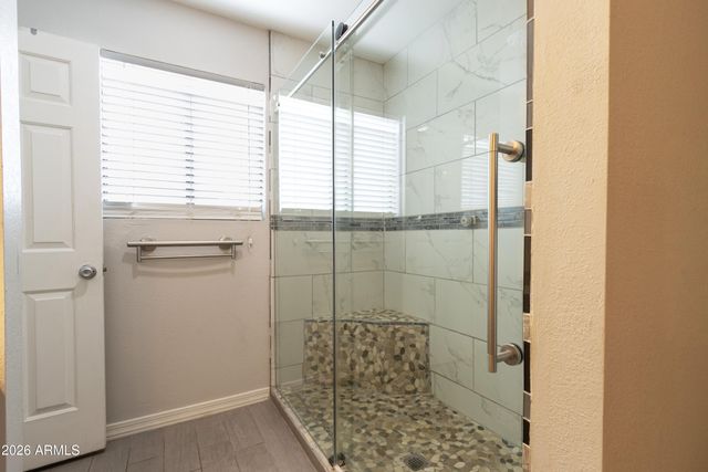 5431 W COCHISE Drive, Glendale, AZ 85302