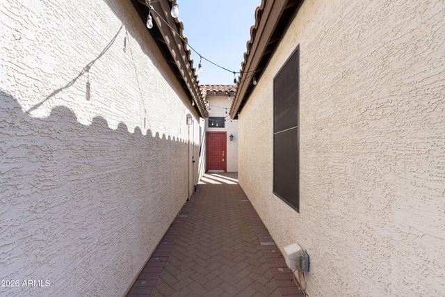 5431 W COCHISE Drive, Glendale, AZ 85302