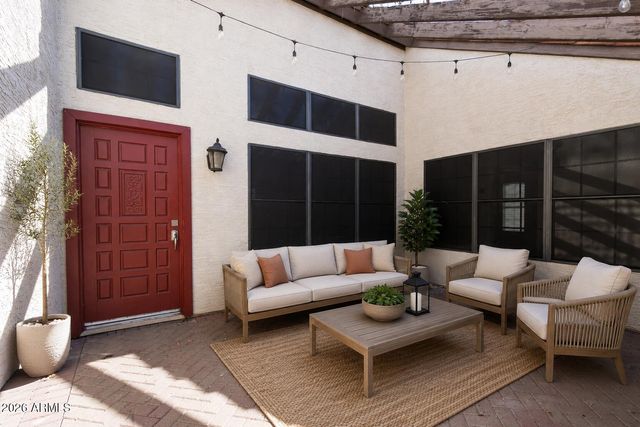 5431 W COCHISE Drive, Glendale, AZ 85302