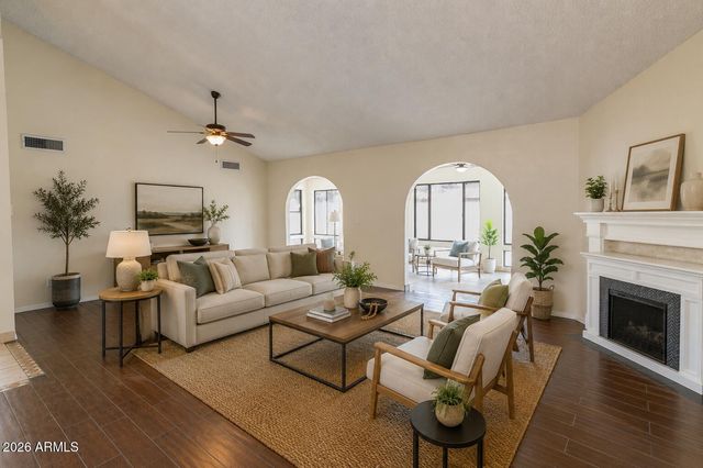 5431 W COCHISE Drive, Glendale, AZ 85302