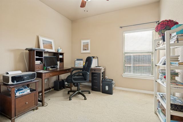 105 High Meadow Road, Red Oak, TX 75154