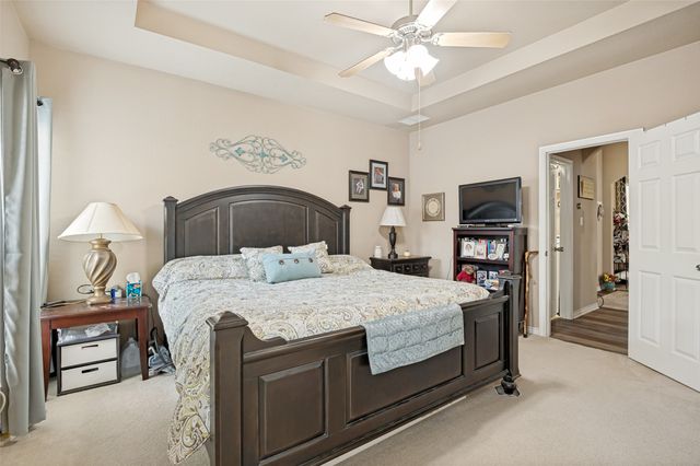 105 High Meadow Road, Red Oak, TX 75154